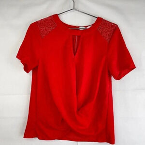Adelyn Rae Red Twist Front Keyhole Top